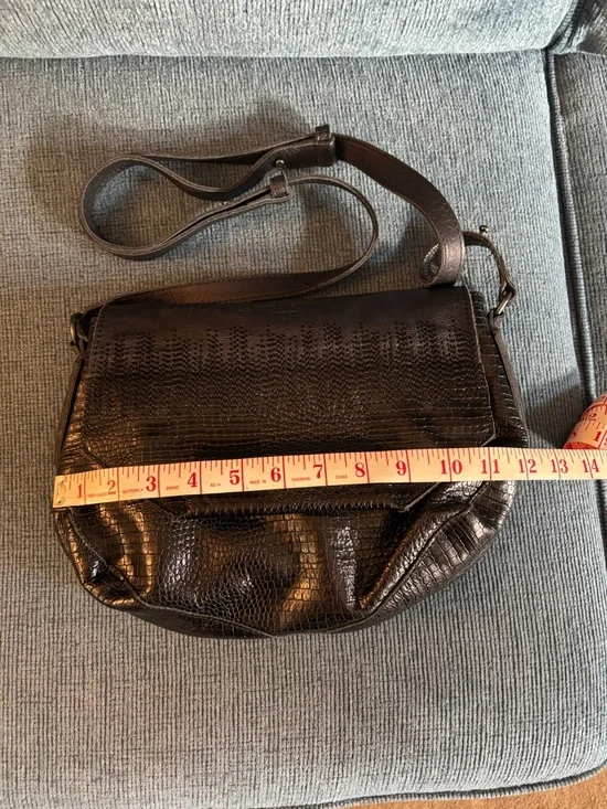 Liebeskind Croc Printed Black Leather Bag - Picture 4 of 9